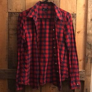 Gap plaid button down